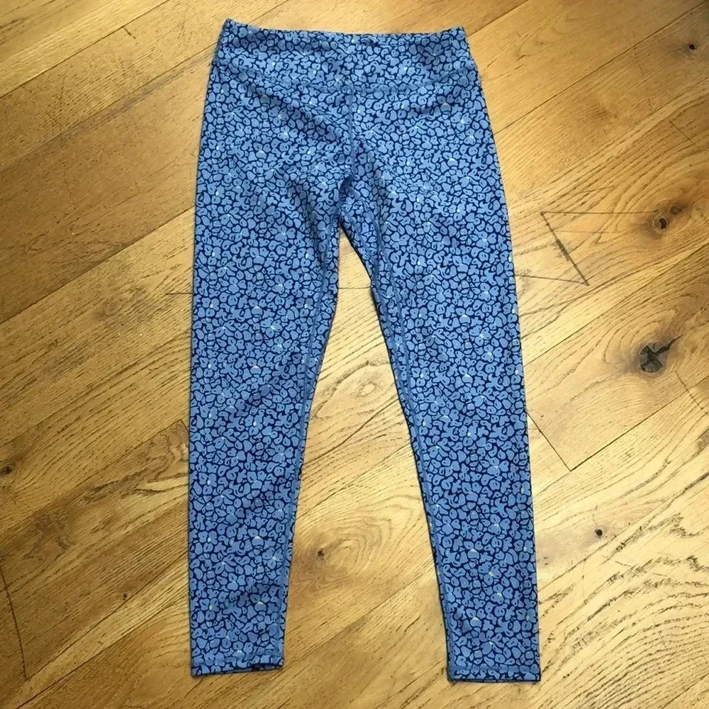 NWT J. McLaughlin Leggings. Size Large